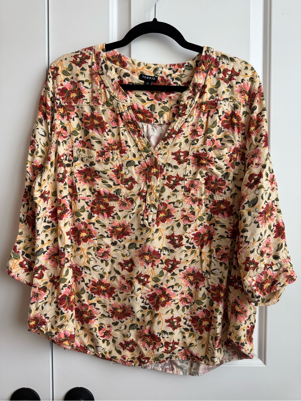 Torrid Harper Cream Floral Rayon Popover Blouse 2 / 2X